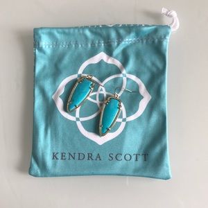 Kendra Scott earring